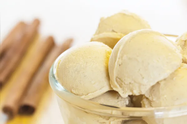 Sorvete de Canela: Uma Delícia Refrescante e Aromática